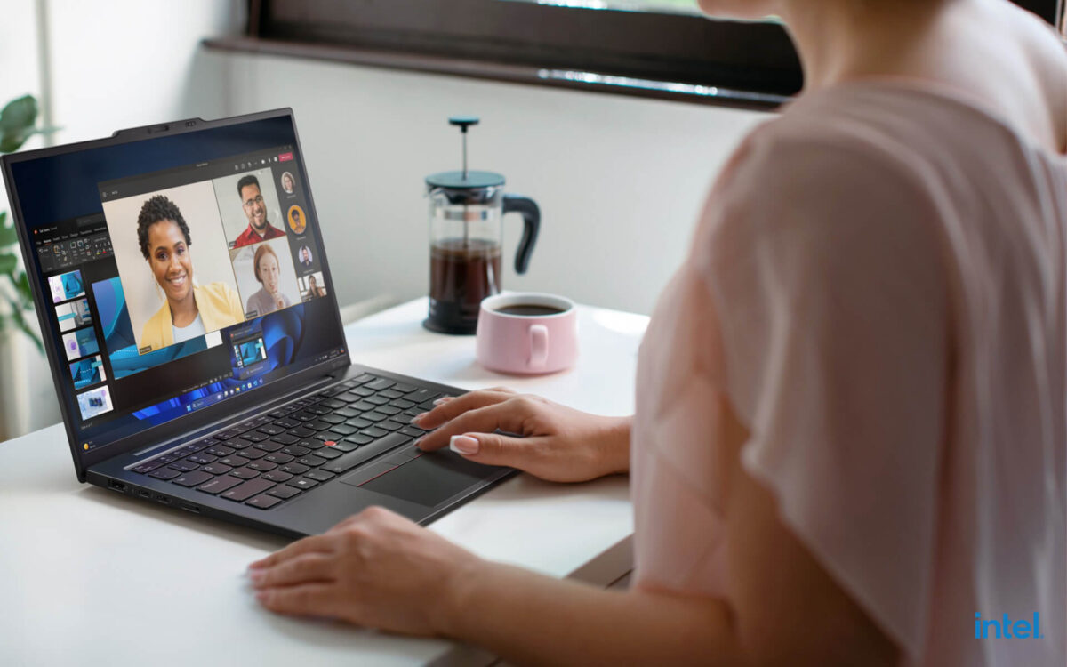 Lenovo Thinkpad X1 Carbon Gen 13 2025: Siêu Phẩm Laptop Doanh Nhân 03