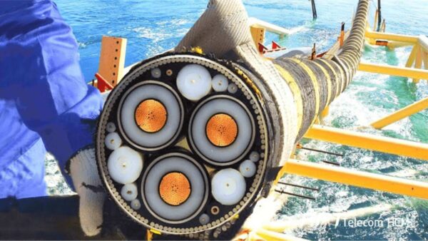 Cáp quang biển nhanh nhất Việt Nam đi vào hoạt động