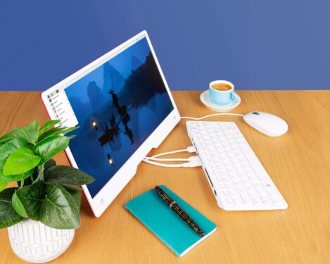 Nâng cấp SSD NVMe cho Raspberry Pi 500 keyboard PC mới