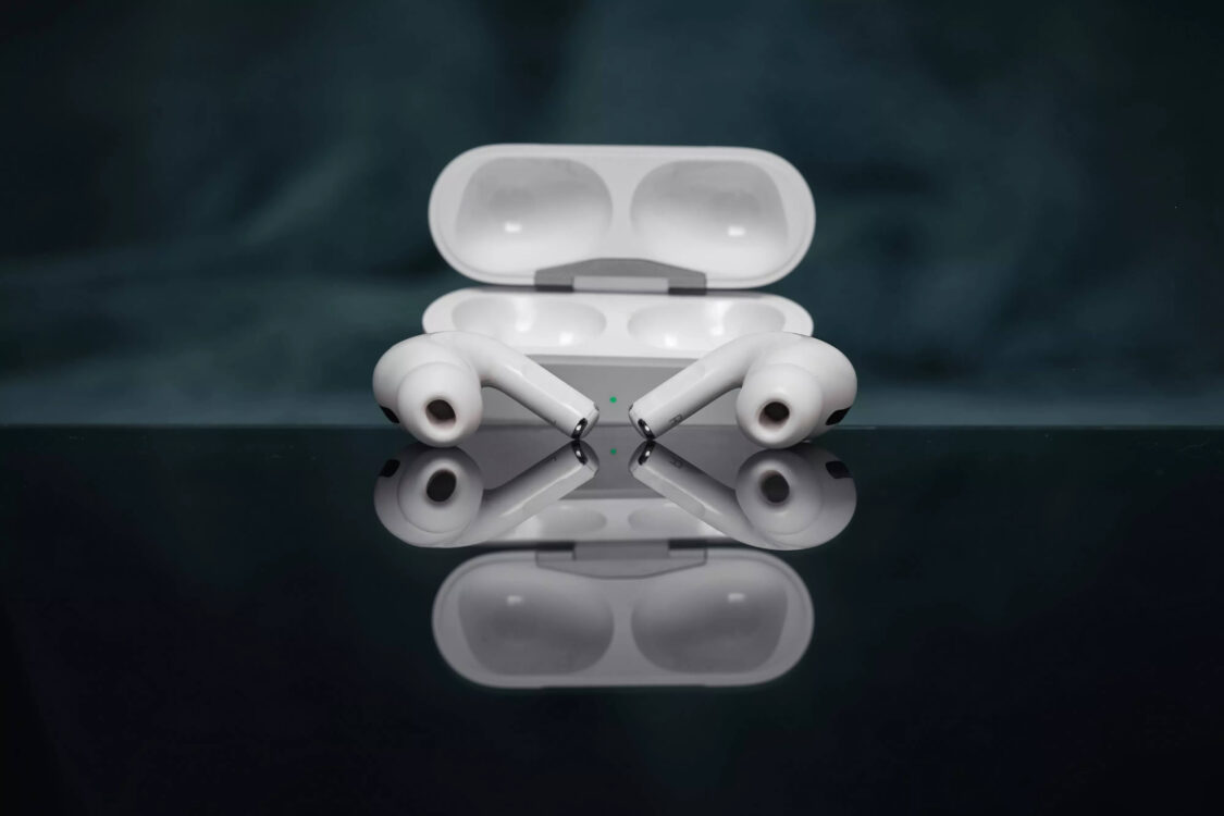 Apple Sắp Mang Tính Năng Dịch Thuật Thời Gian Thực Lên Airpods Với Ios 19 Featured