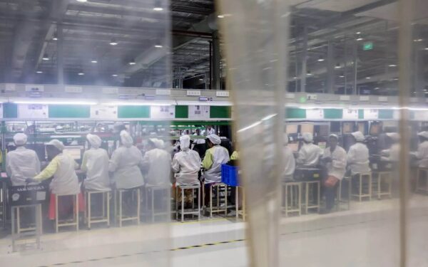 Apple đẩy nhanh kế hoạch chuyển sản xuất iPhone cho thị trường Mỹ sang Ấn Độ vào năm 2026